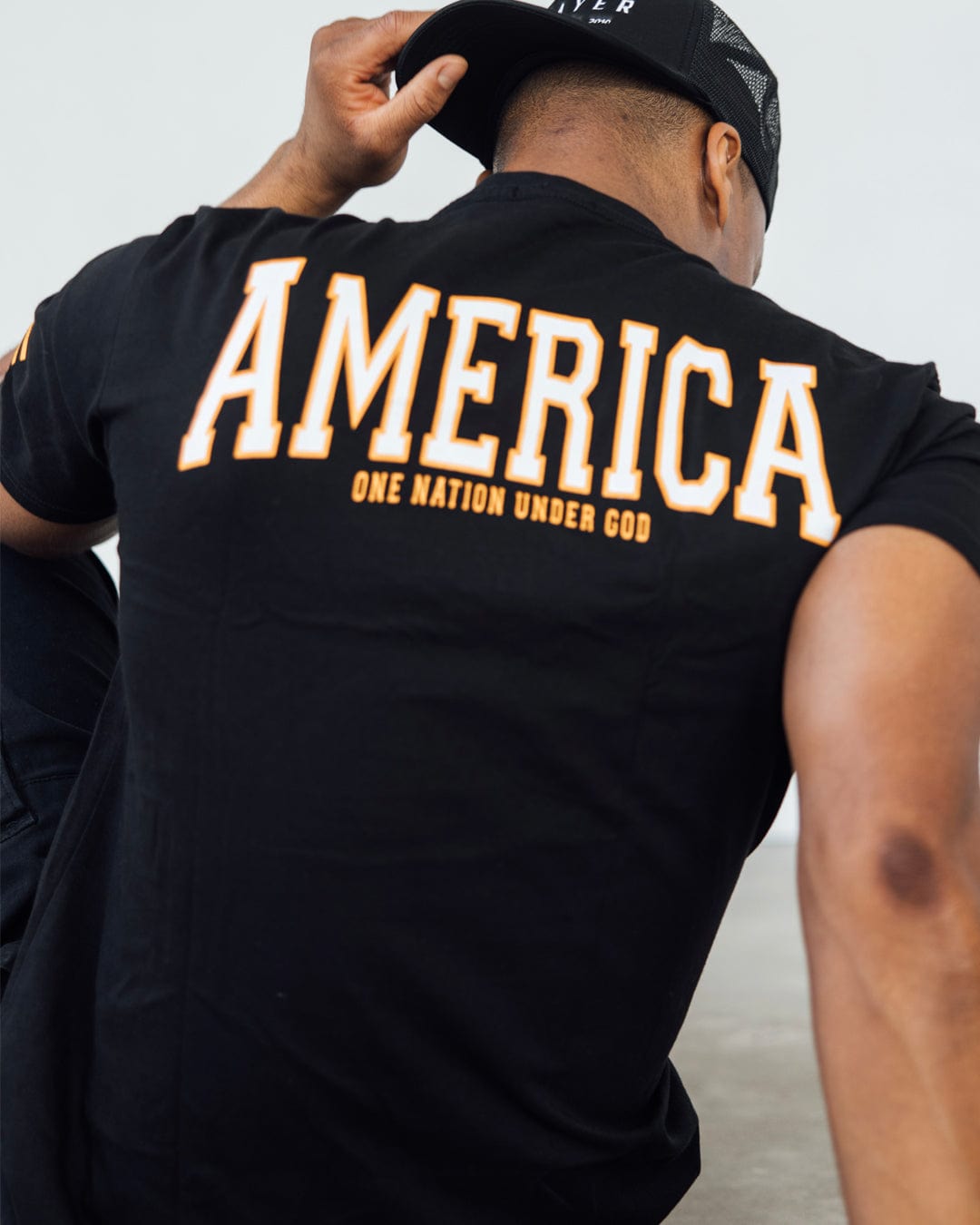 AMERICA T-Shirt [Gold/Black]