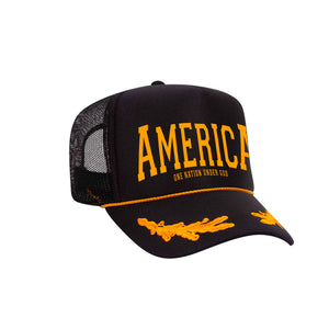 AMERICA<br>Trucker Mesh Hat [Gold/Black]